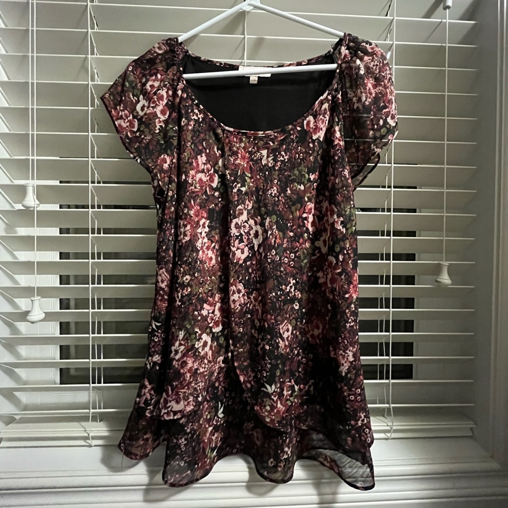 Blousology Floral Sheer Top